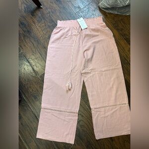 Pink Wide-Leg Pants with Lace Detail<<<<<<195>>>>>